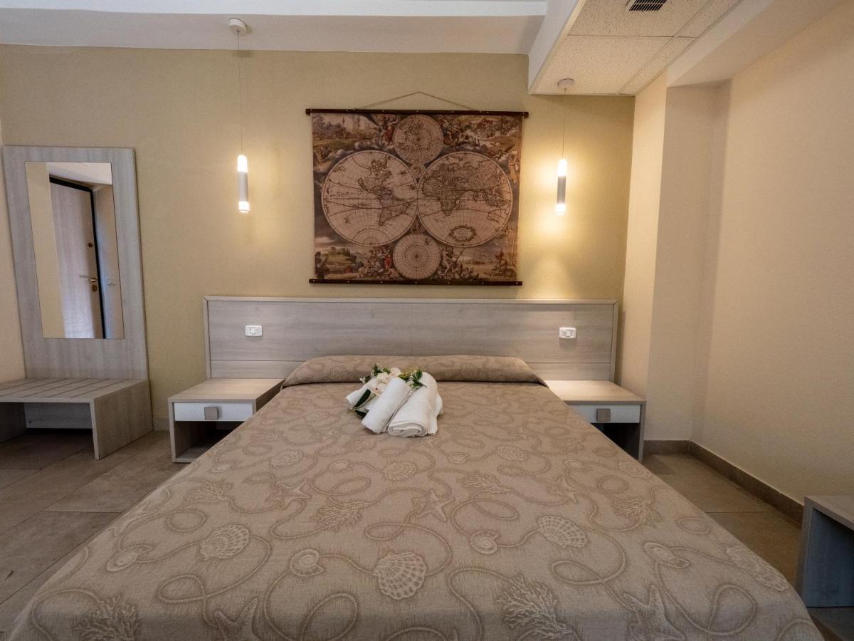 B&B Villa Lisa คอริเลียโน กาลาโบร ภายนอก รูปภาพ