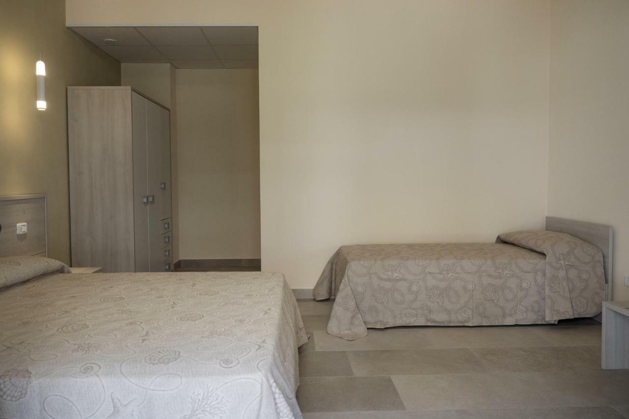 B&B Villa Lisa คอริเลียโน กาลาโบร ภายนอก รูปภาพ